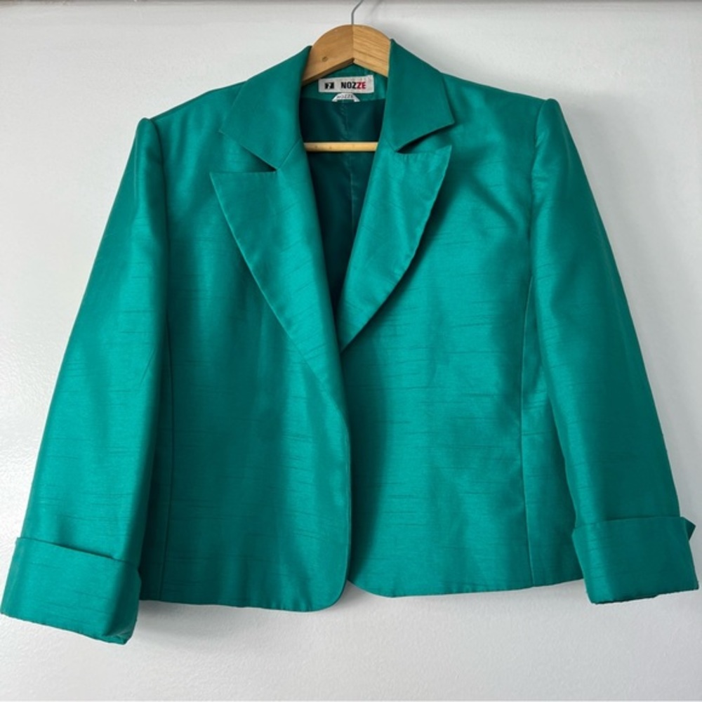 Women's NOZZE 
Cutaway Blazer‎